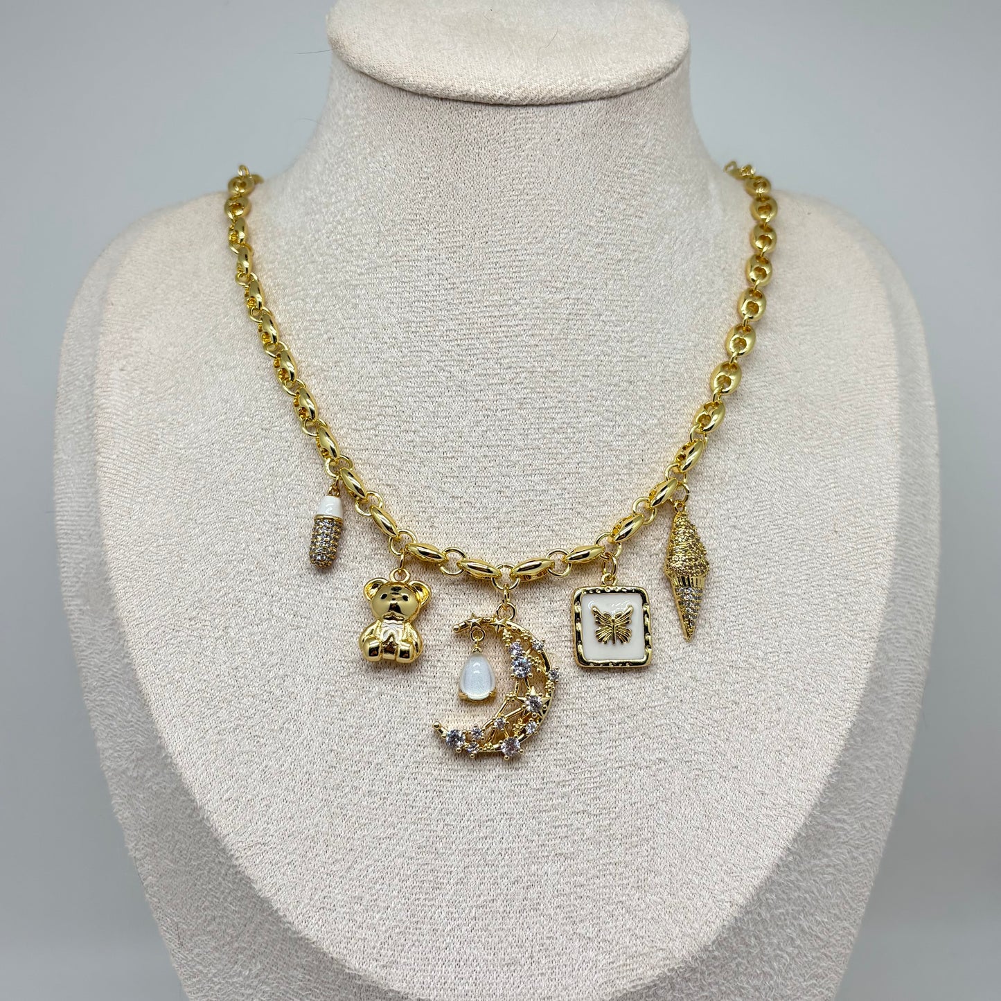 Lunabella Necklace (Handmade & Limited Edition)