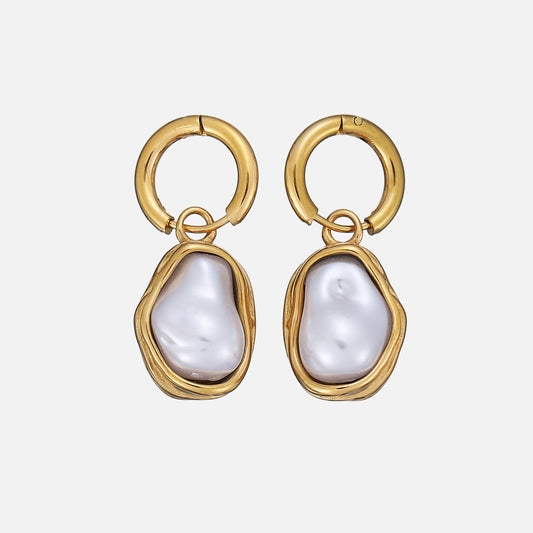 Aura Pearl Earrings