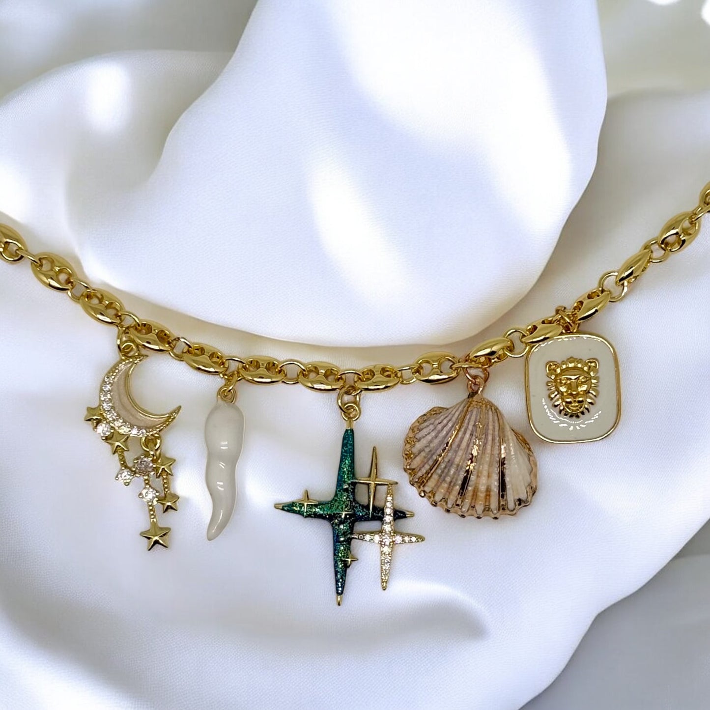 Solanique Necklace (Handmade & Limited Edition)