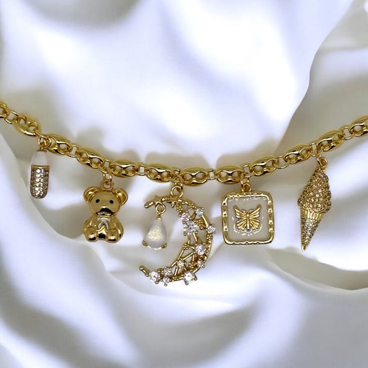 Lunabella Necklace (Handmade & Limited Edition)