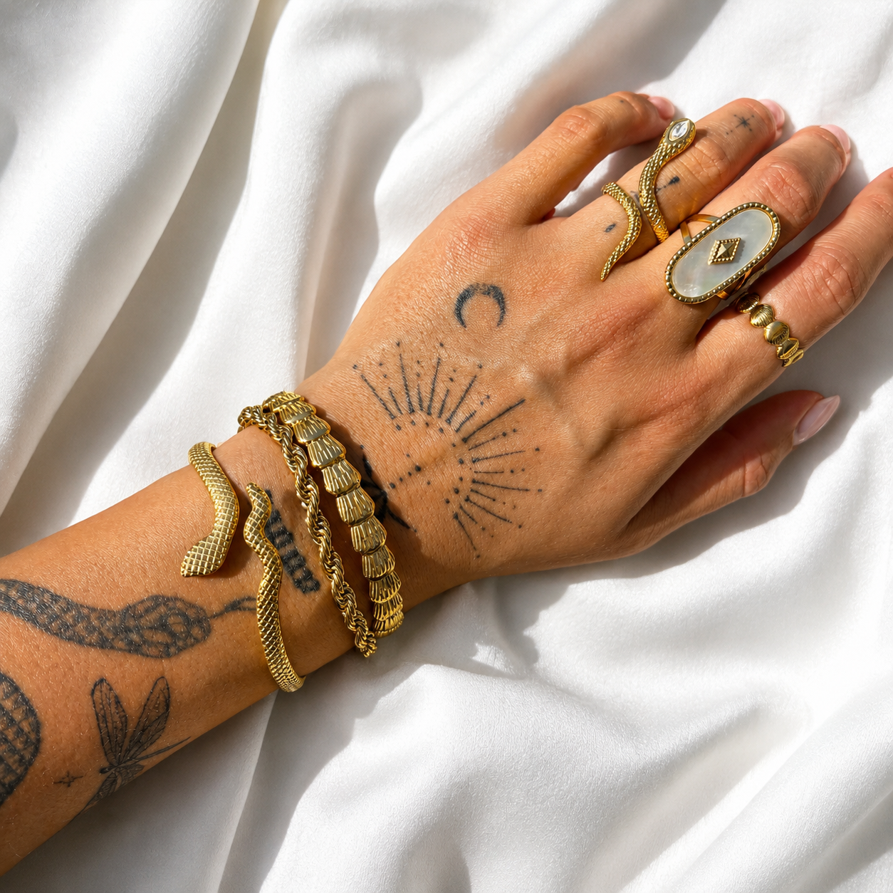 Elise Ring (Adjustable)