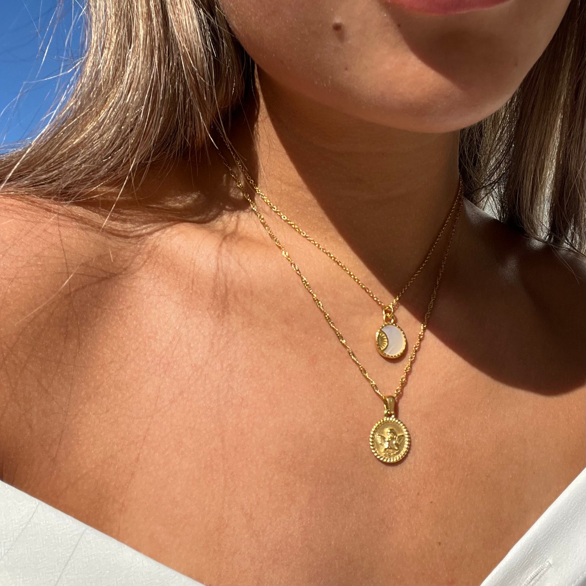 Angel pendant 2025 and chain